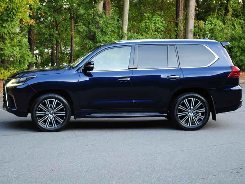Lexus LX 570  2018