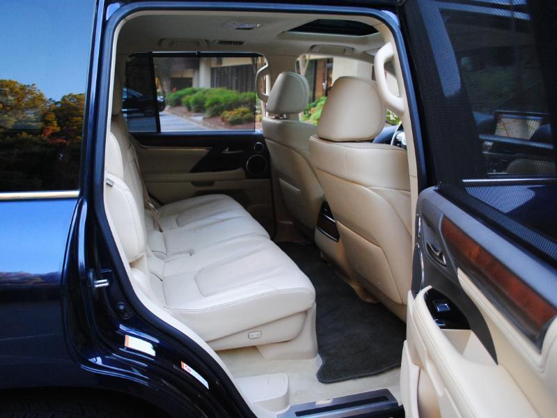 Lexus LX 570  2018