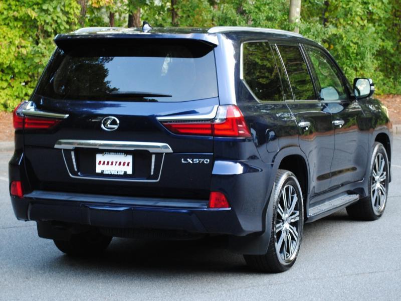 Lexus LX 570  2018