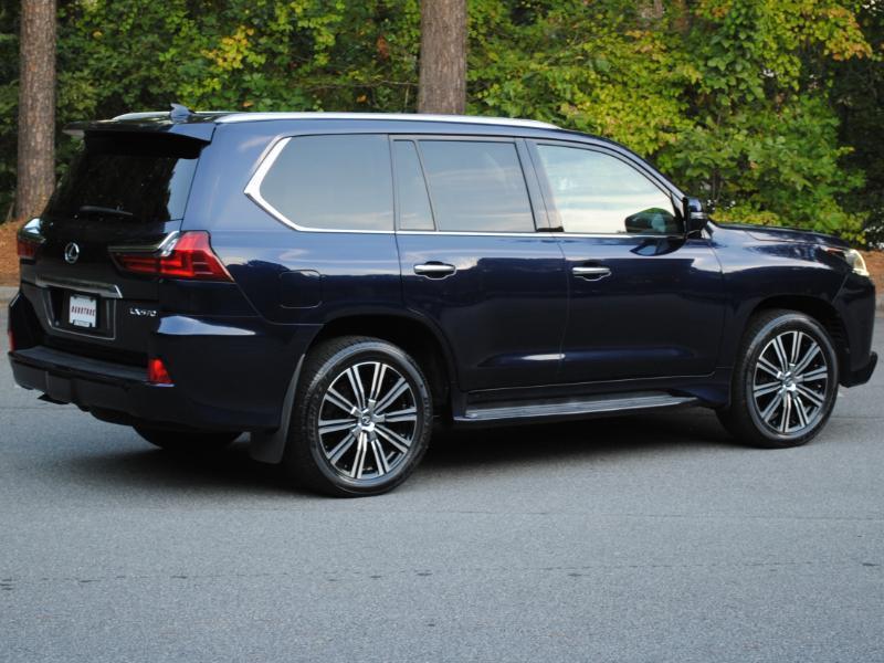 Lexus LX 570  2018
