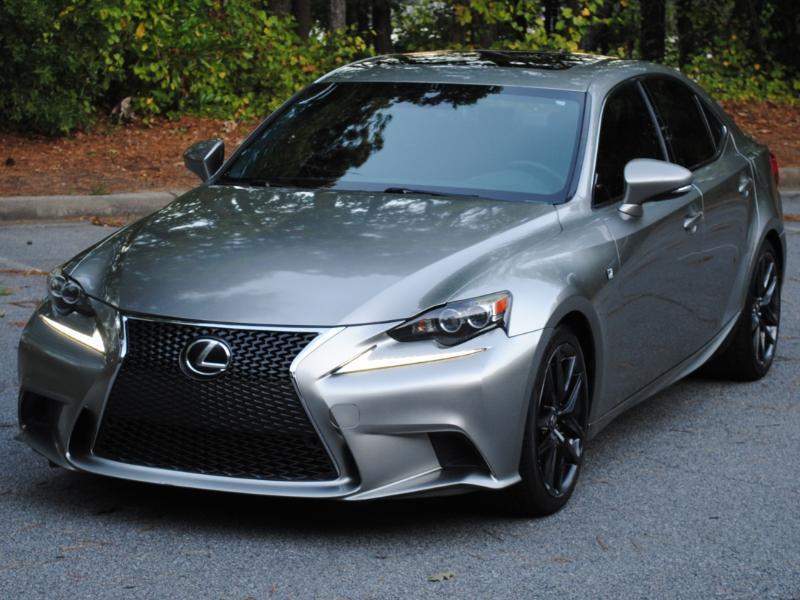 Lexus IS  2016