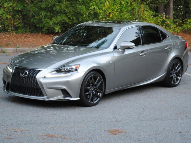 Lexus IS  2016