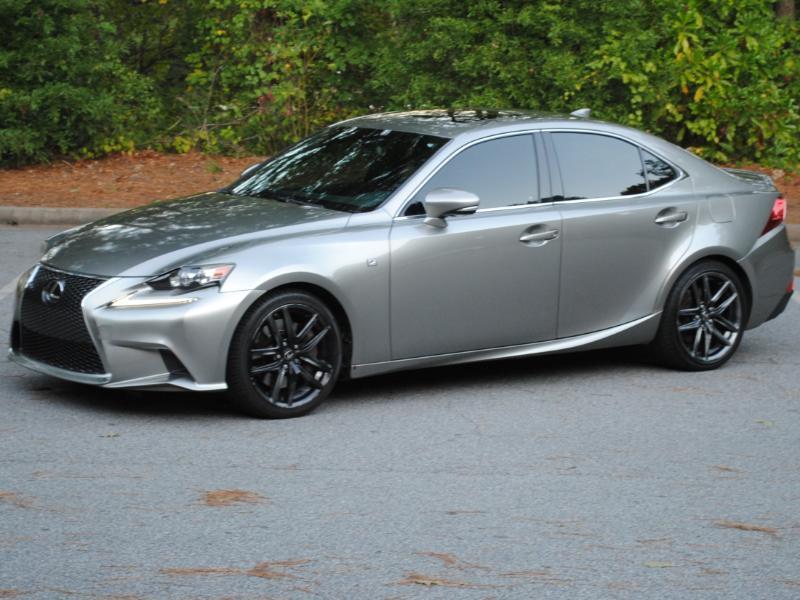 Lexus IS  2016