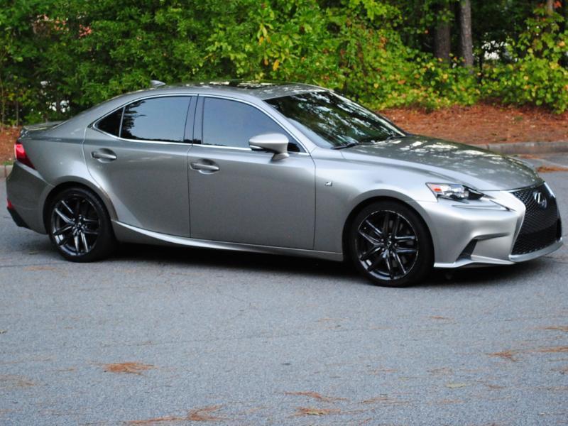Lexus IS  2016