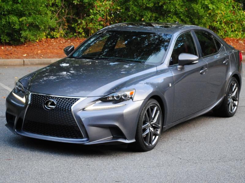 Lexus IS  2015
