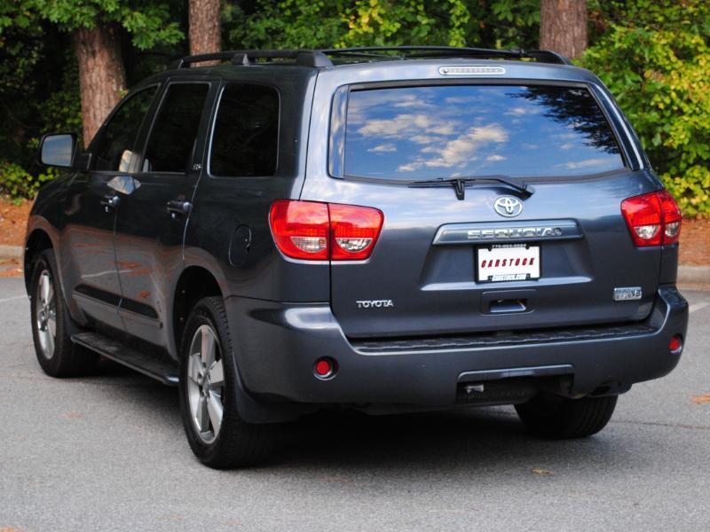 Toyota Sequoia  2008