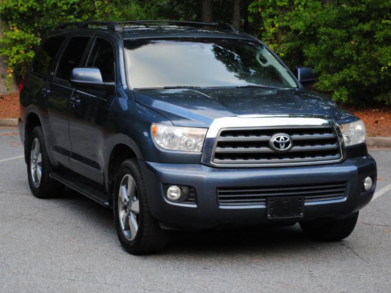 Toyota Sequoia  2008