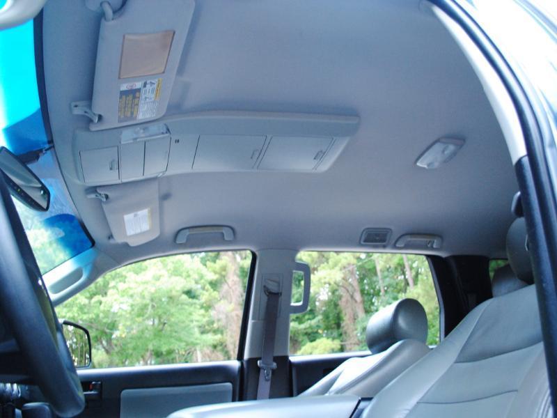 Toyota Sequoia  2008