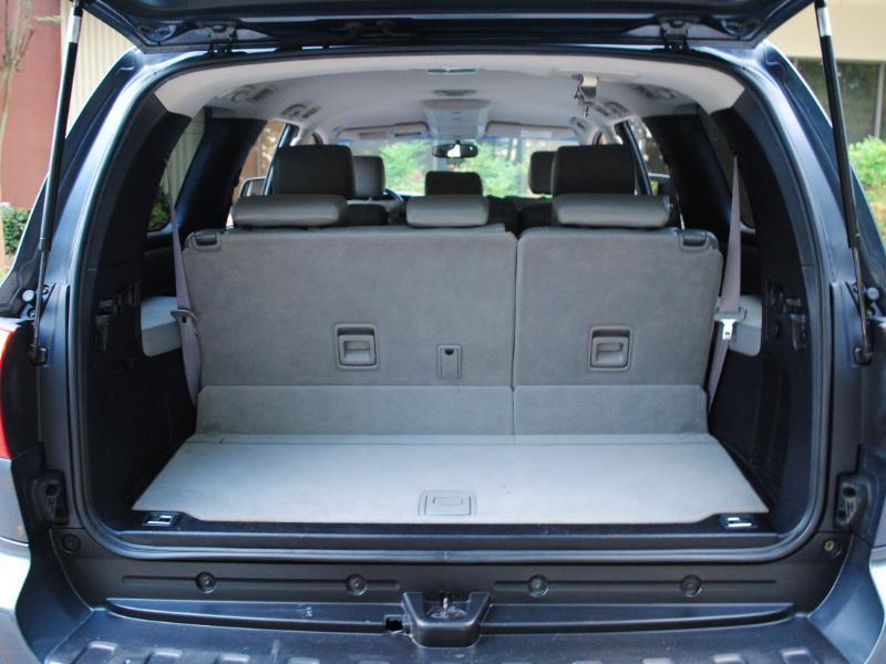 Toyota Sequoia  2008
