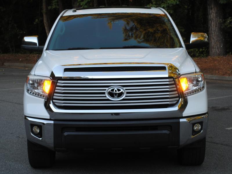 Toyota Tundra Limited 5.7L CrewMax 2WD 2014