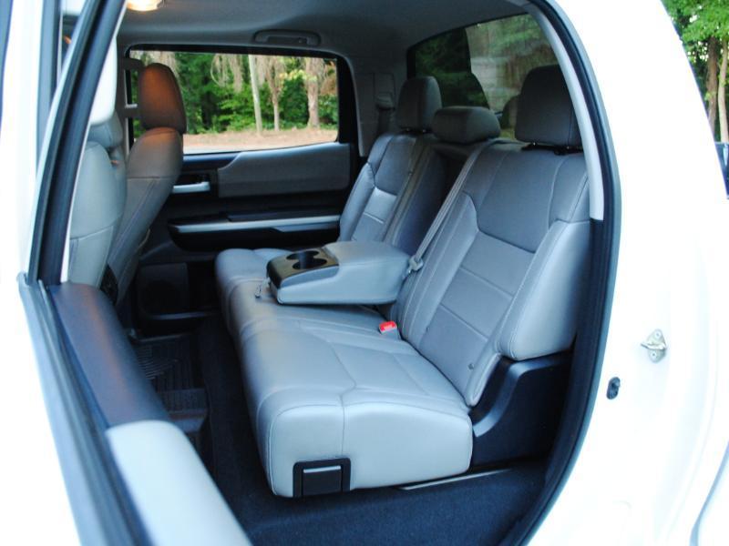 Toyota Tundra Limited 5.7L CrewMax 2WD 2014