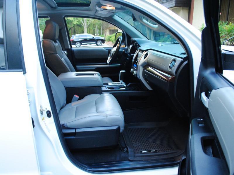 Toyota Tundra Limited 5.7L CrewMax 2WD 2014