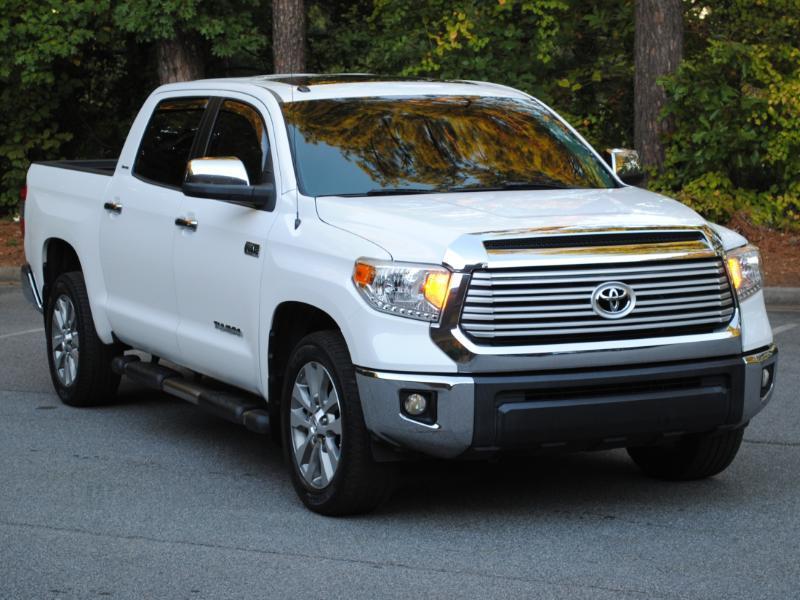 Toyota Tundra Limited 5.7L CrewMax 2WD 2014