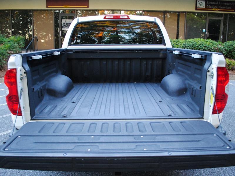 Toyota Tundra Limited 5.7L CrewMax 2WD 2014