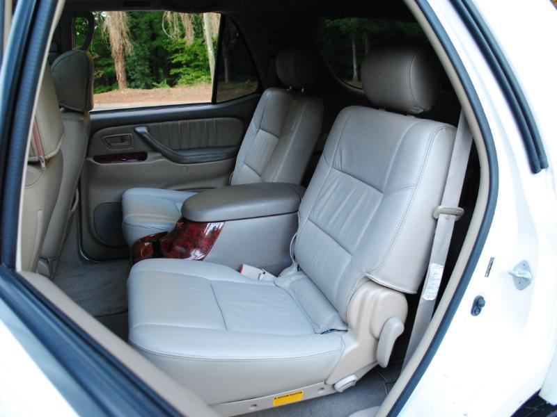 Toyota Sequoia  2007