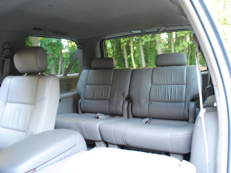 Toyota Sequoia  2007