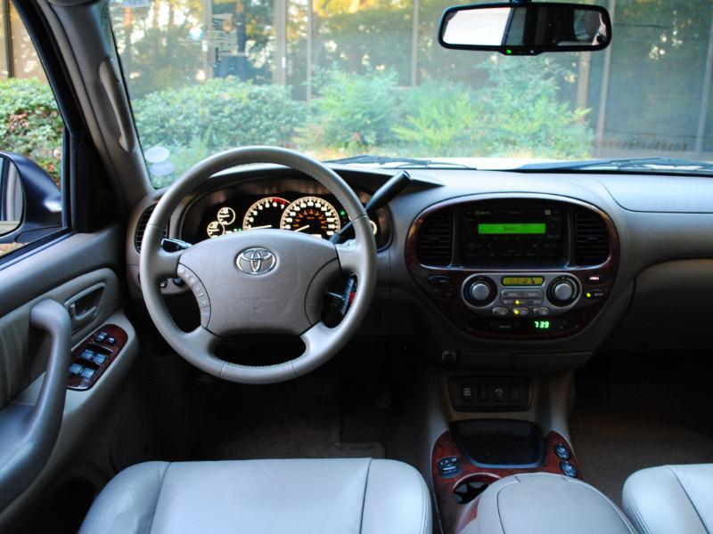 Toyota Sequoia  2007
