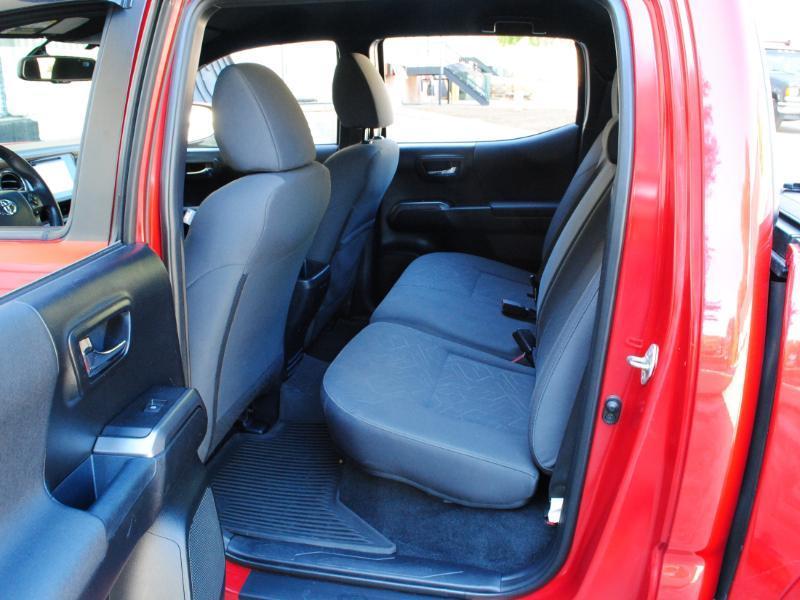 Toyota Tacoma  2017