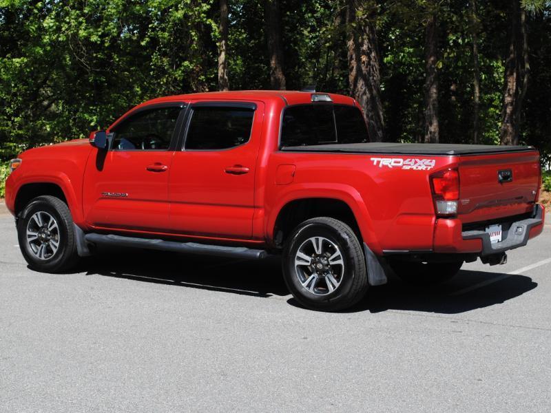 Toyota Tacoma  2017