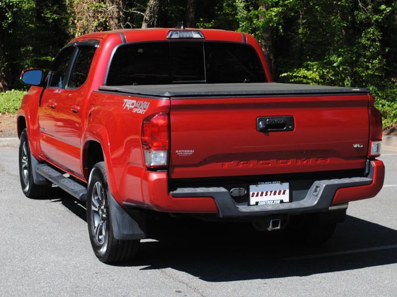 Toyota Tacoma  2017