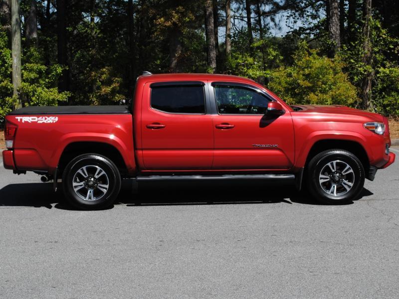 Toyota Tacoma  2017