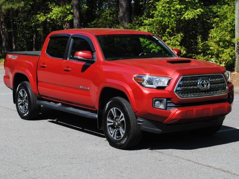 Toyota Tacoma  2017