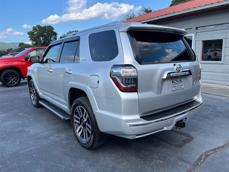 Toyota 4Runner  2016 Toyota 4Runner  2016