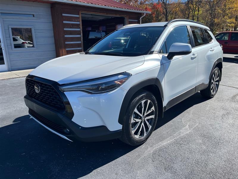 Toyota Corolla Cross  2024