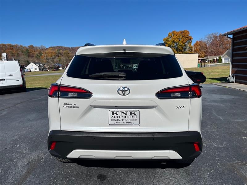 Toyota Corolla Cross  2024