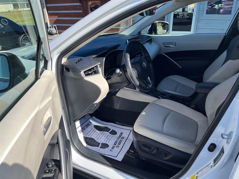 Toyota Corolla Cross  2024