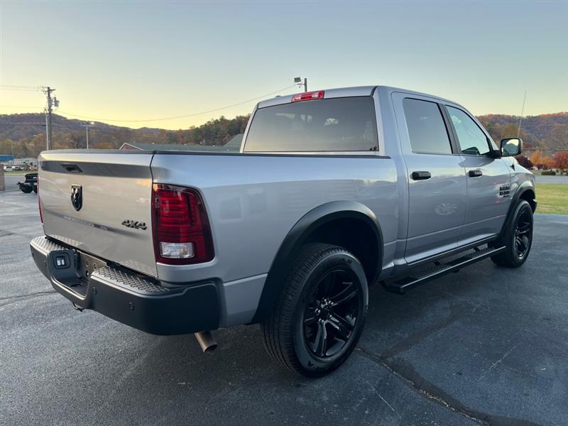 RAM 1500 Classic  2024