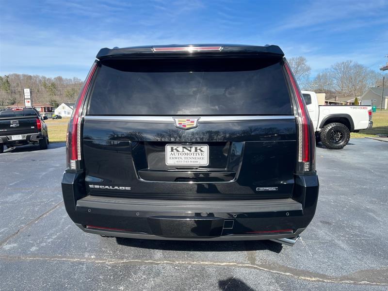 Cadillac Escalade  2017