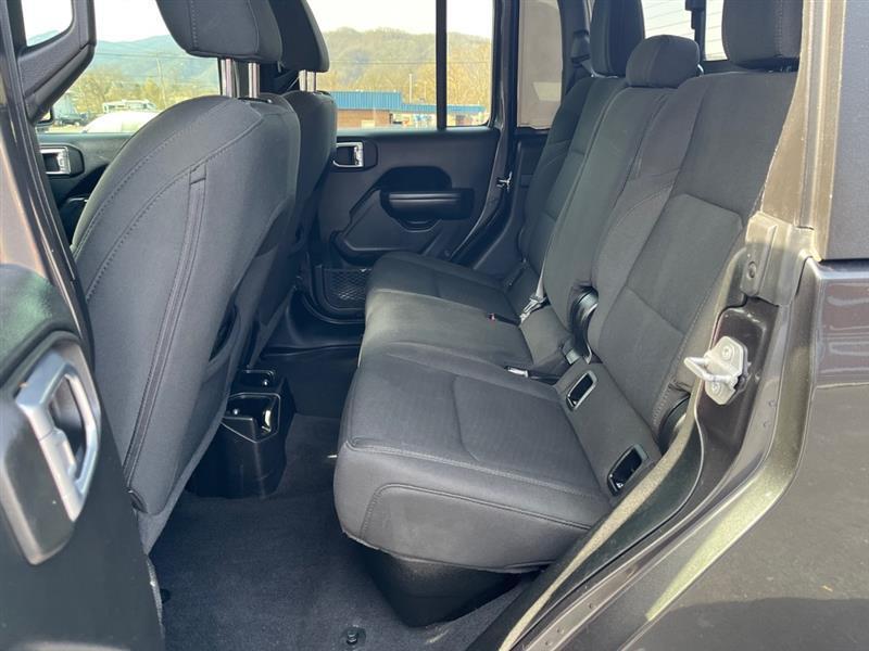 Jeep Gladiator  2021