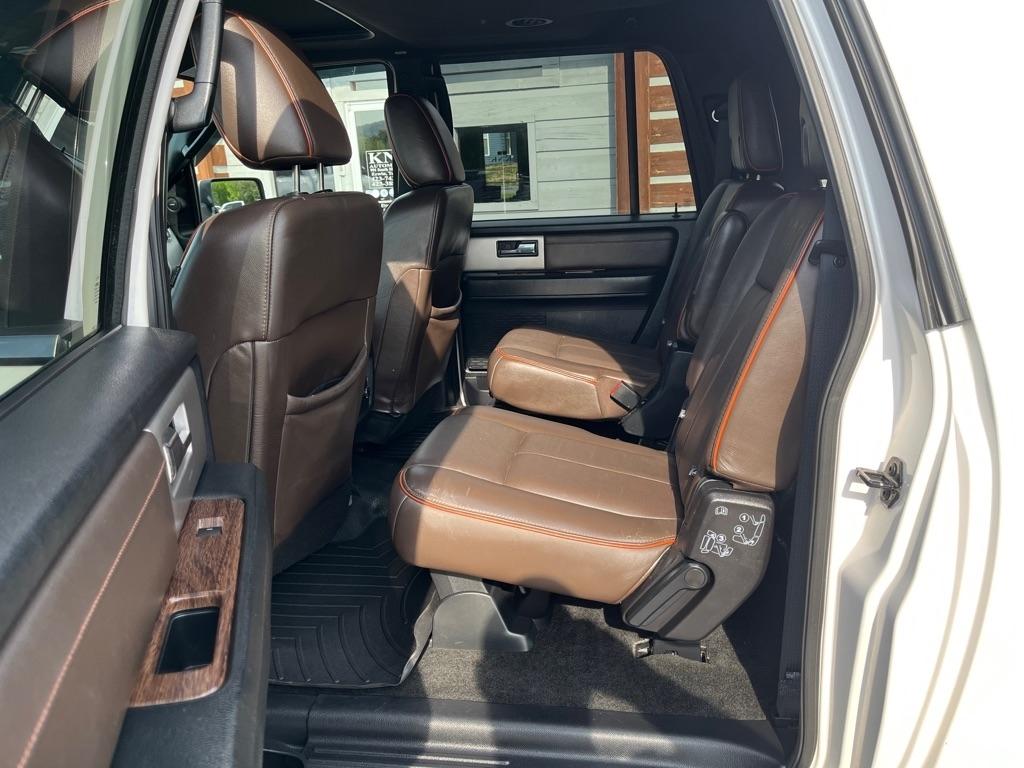 Ford Expedition  2017