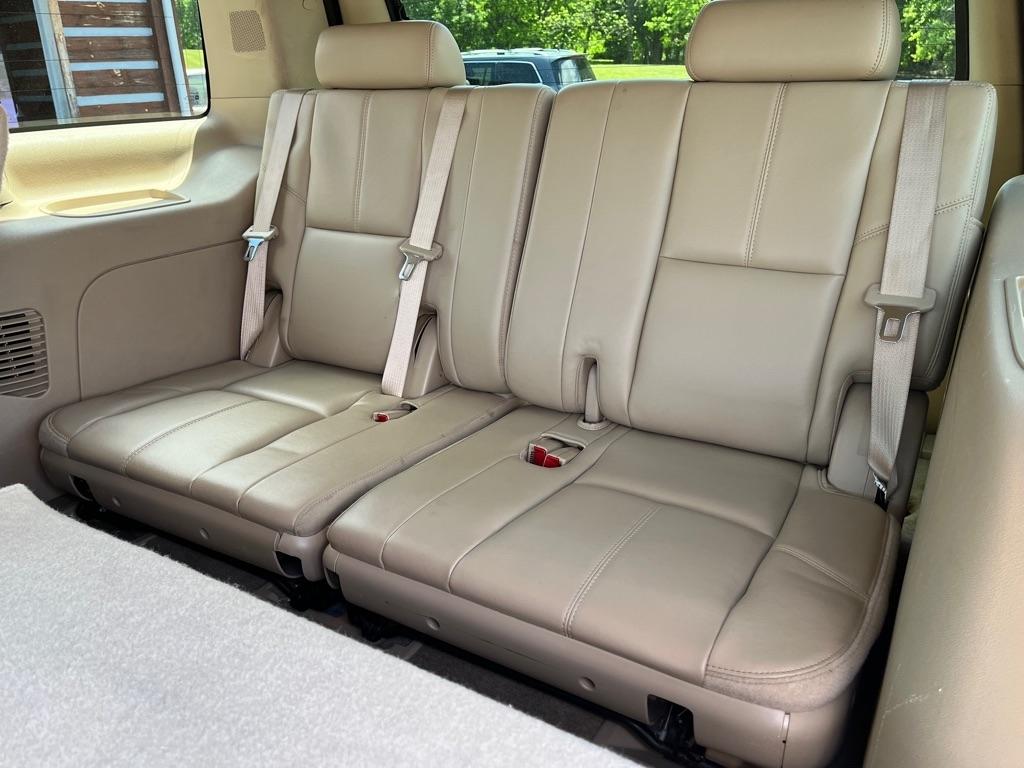Chevrolet Tahoe  2010