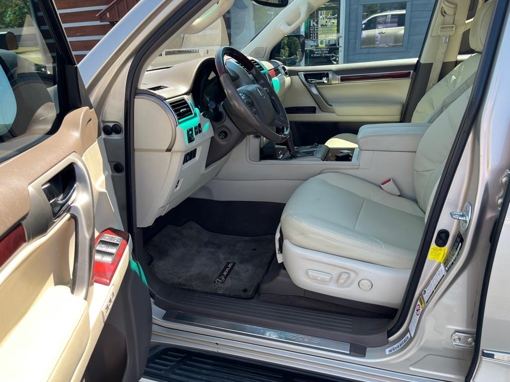Lexus GX 460  2013