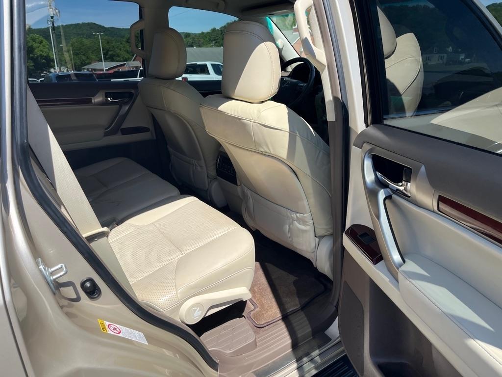 Lexus GX 460  2013