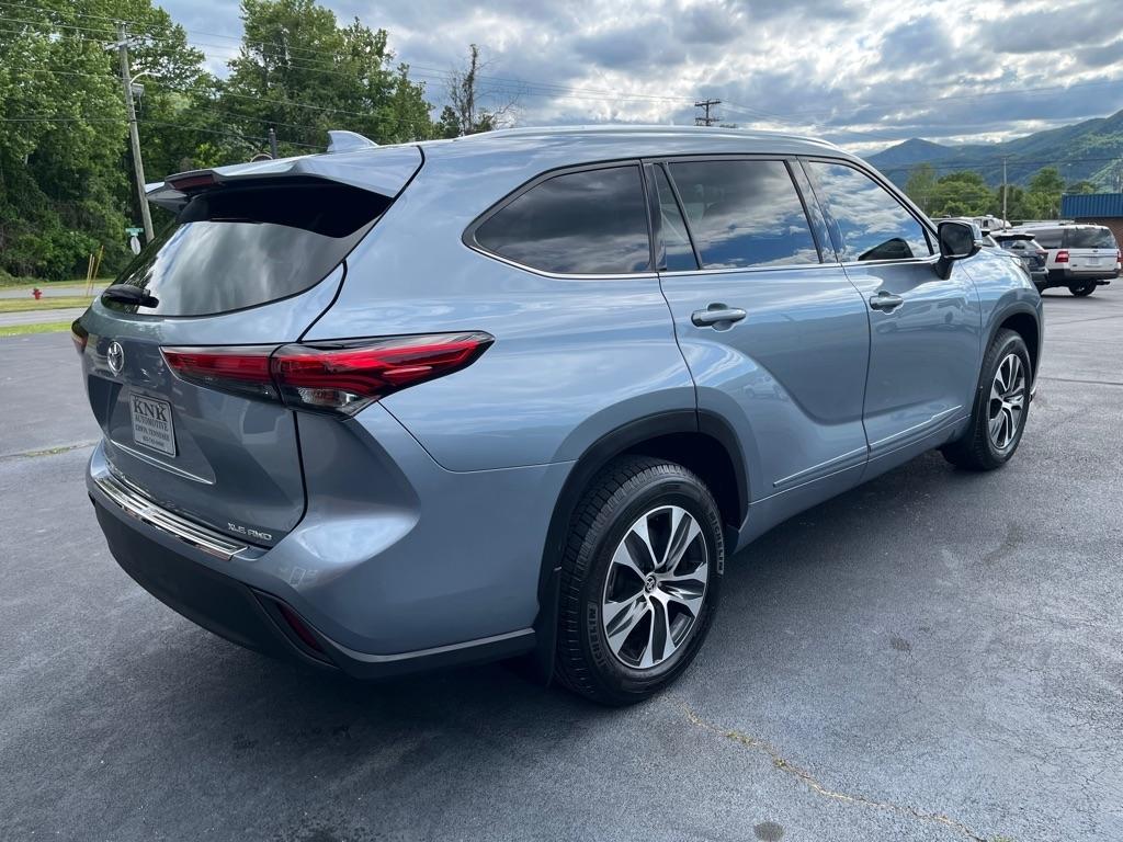 Toyota Highlander  2020