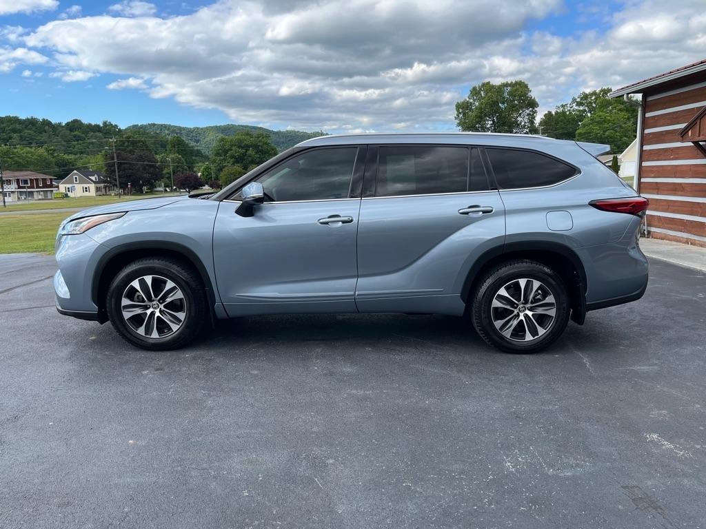 Toyota Highlander  2020