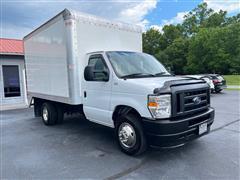 2024 Ford Econoline 