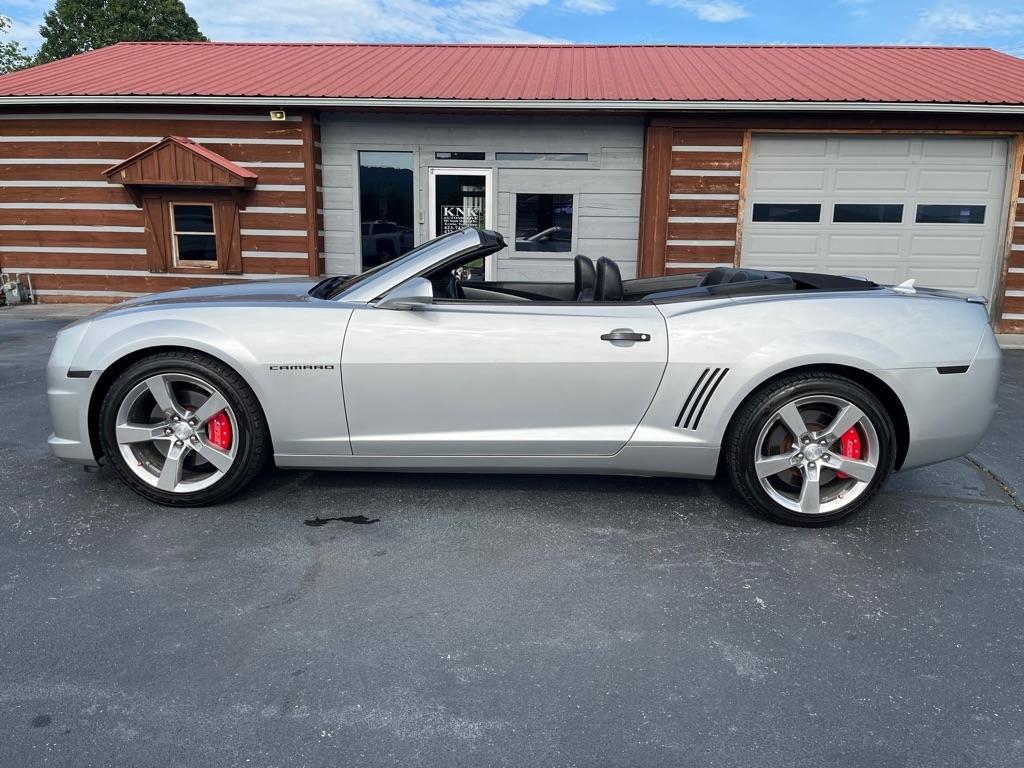 Chevrolet Camaro  2011