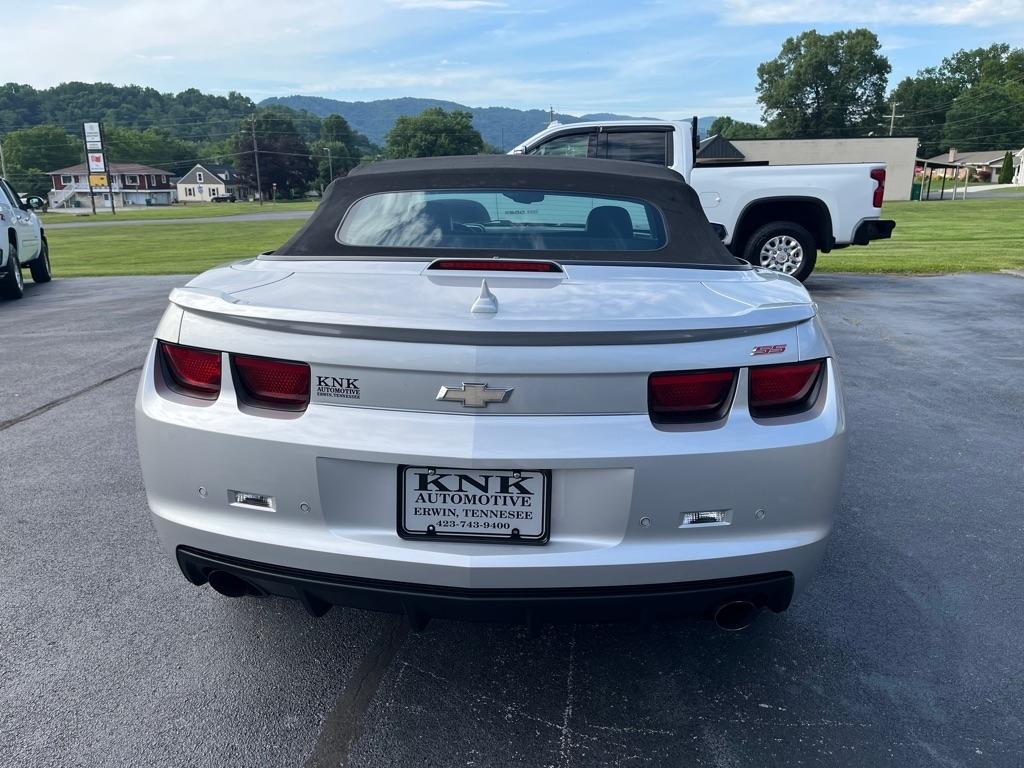 Chevrolet Camaro  2011
