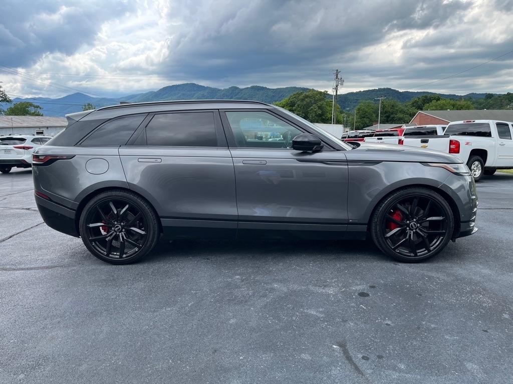 Land Rover Range Rover Velar  2018