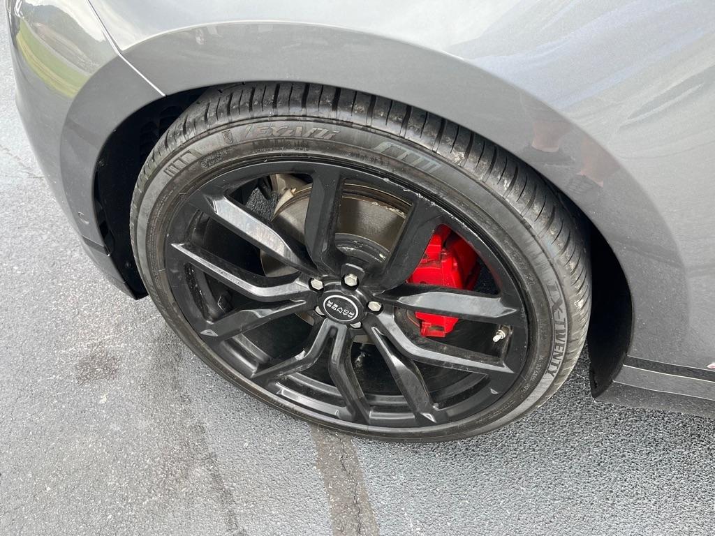 Land Rover Range Rover Velar  2018
