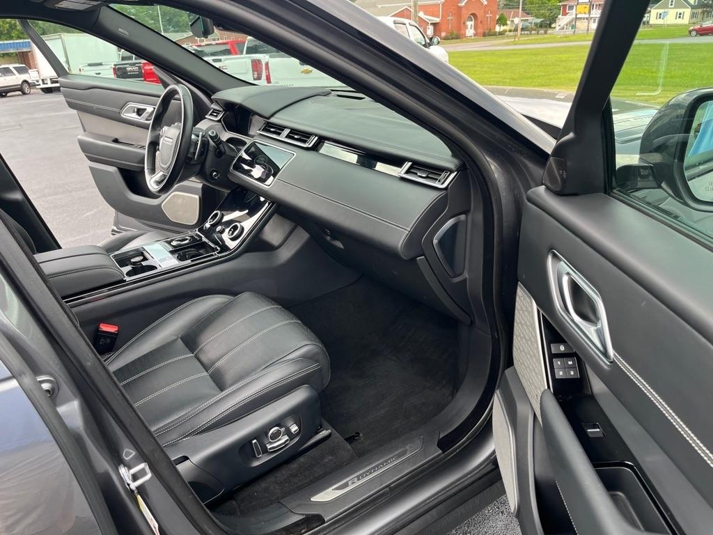 Land Rover Range Rover Velar  2018