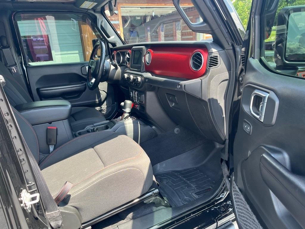 Jeep Gladiator  2021