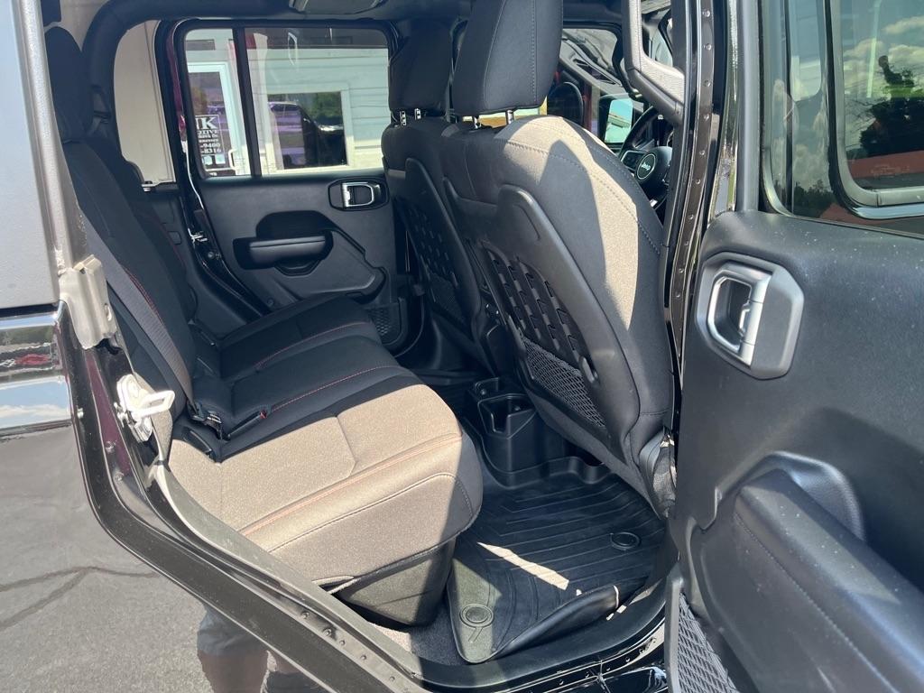 Jeep Gladiator  2021