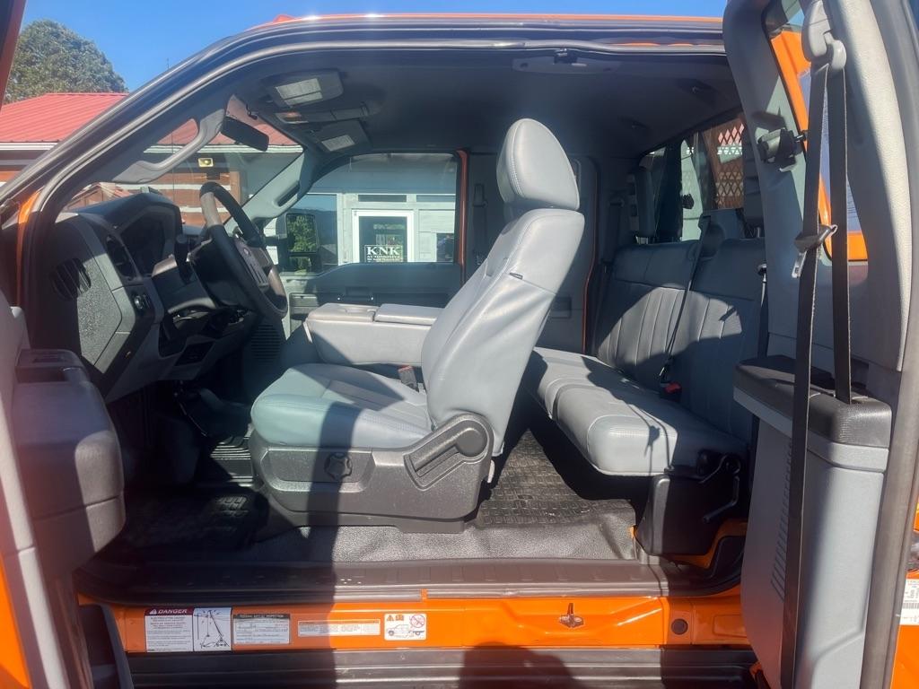 Ford F-550  2011