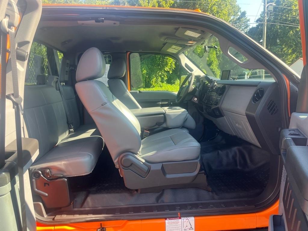 Ford F-550  2011