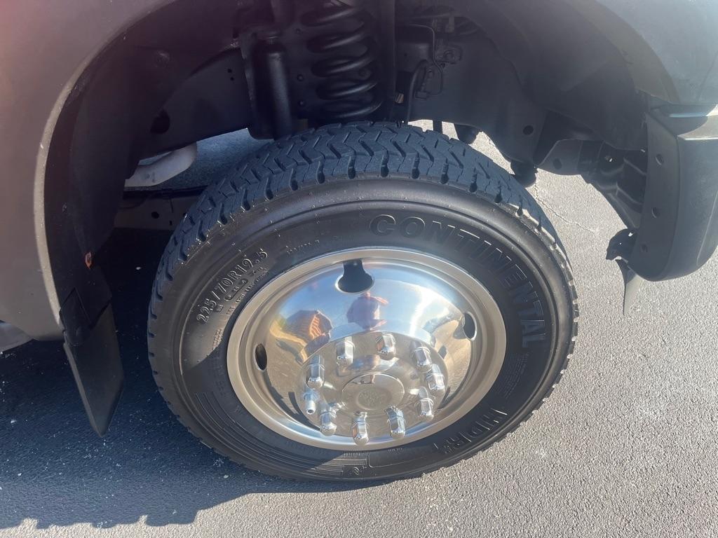 Ford F-550  2011